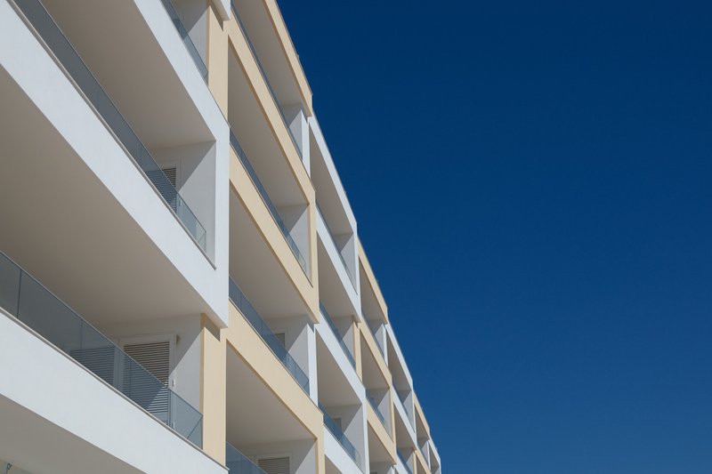 Edifício de apartamentos e lojas em Lagos